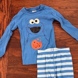 Hanna Andersson Sesame Street Cookie Monster Long Pajamas Size 3T / 90, Unisex